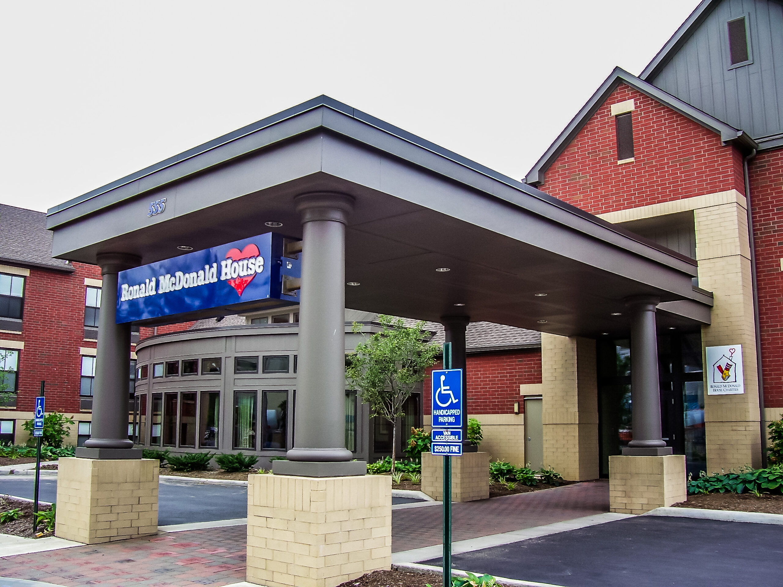 RONALD MCDONALD HOUSE